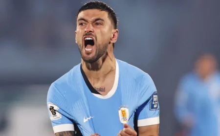 Arrascaeta Marca Golaço de Bicicleta em Amistoso do Uruguai; Relembre a Obra-Prima