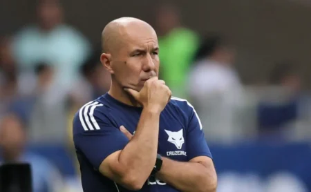 Bolasie em Aberto no Cruzeiro: Futuro Incerto Após Desencanto com Leonardo Jardim