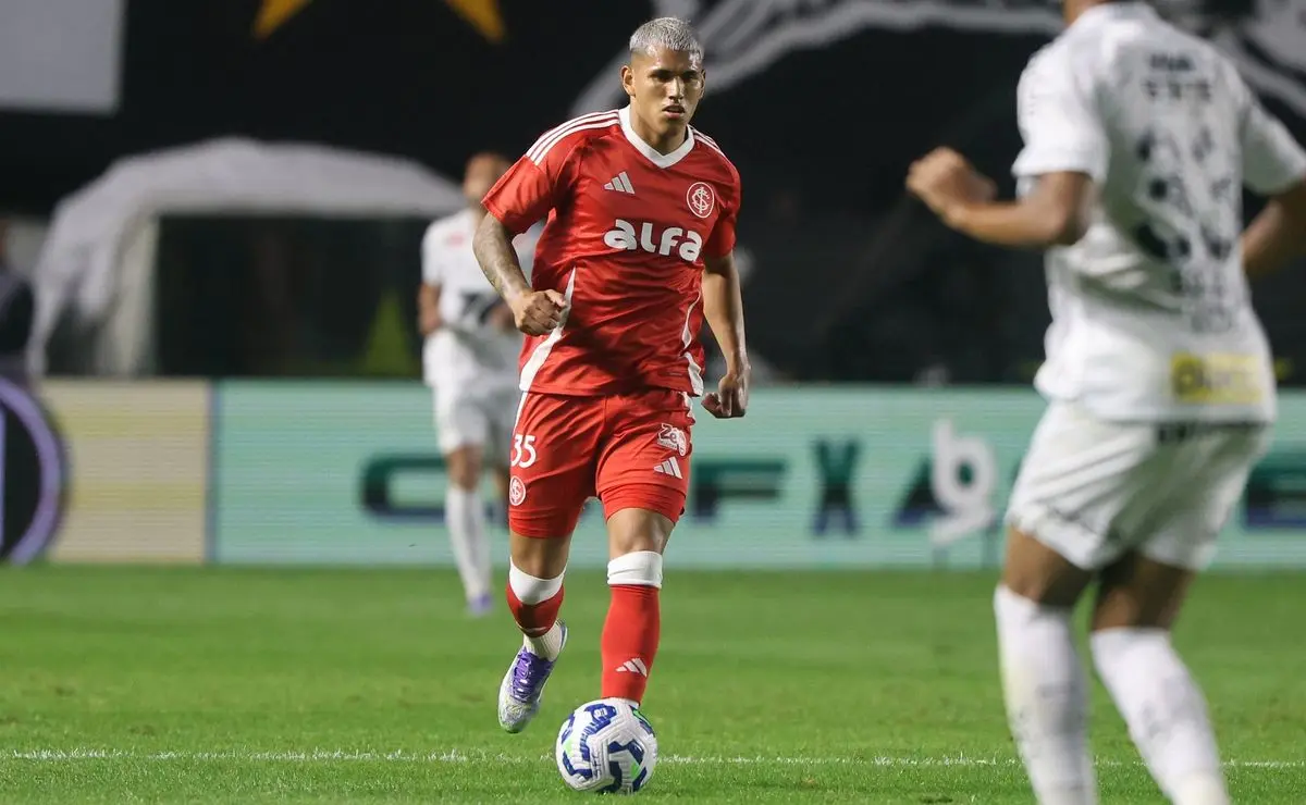 Braian Aguirre relacionado pelo Inter, inicia no banco contra o Ceará Braian Aguirre relacionado pelo Inter, inicia no banco contra o Ceará