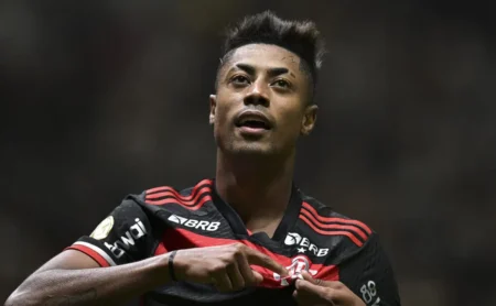 Bruno Henrique Liberado no STJD para Jogar; Vitor Roque, do Palmeiras, Aguarda Julgamento