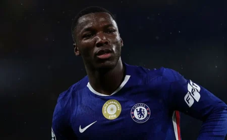 Caicedo, do Chelsea, critica Palmeiras na Libertadores e perde aposta para colega de equipe
