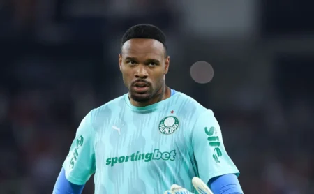 Carlos Miguel pode ser campeão em Palmeiras x Flamengo com apenas 11 jogos pelo Verdão Carlos Miguel pode ser campeão em Palmeiras x Flamengo com apenas 11 jogos pelo Verdão