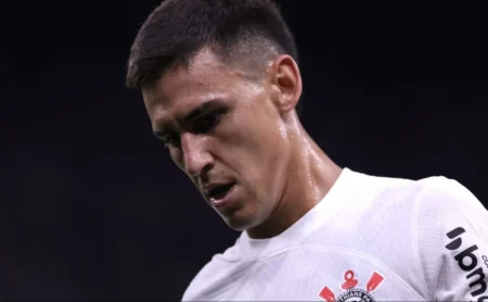 Corinthians Perde Prazo e Rojas Negocia Parcelamento de R$ 41,5 Milhões com Stabile