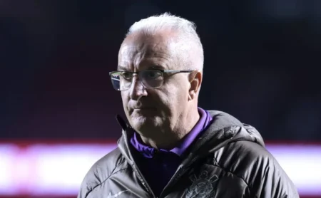 Corinthians busca manter invencibilidade em clássicos como mandante e encerrar jejum contra o São Paulo Corinthians busca manter invencibilidade em clássicos como mandante e encerrar jejum contra o São Paulo