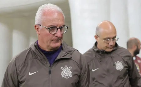 Corinthians busca dignidade contra o Botafogo e os líderes do Brasileirão