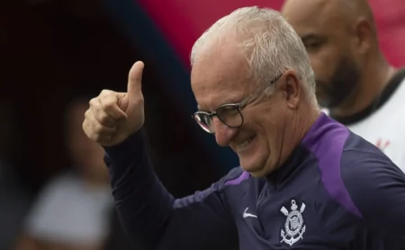 Corinthians Acelera Contratação de Pedro Rocha com Aprovação de Dorival Júnior