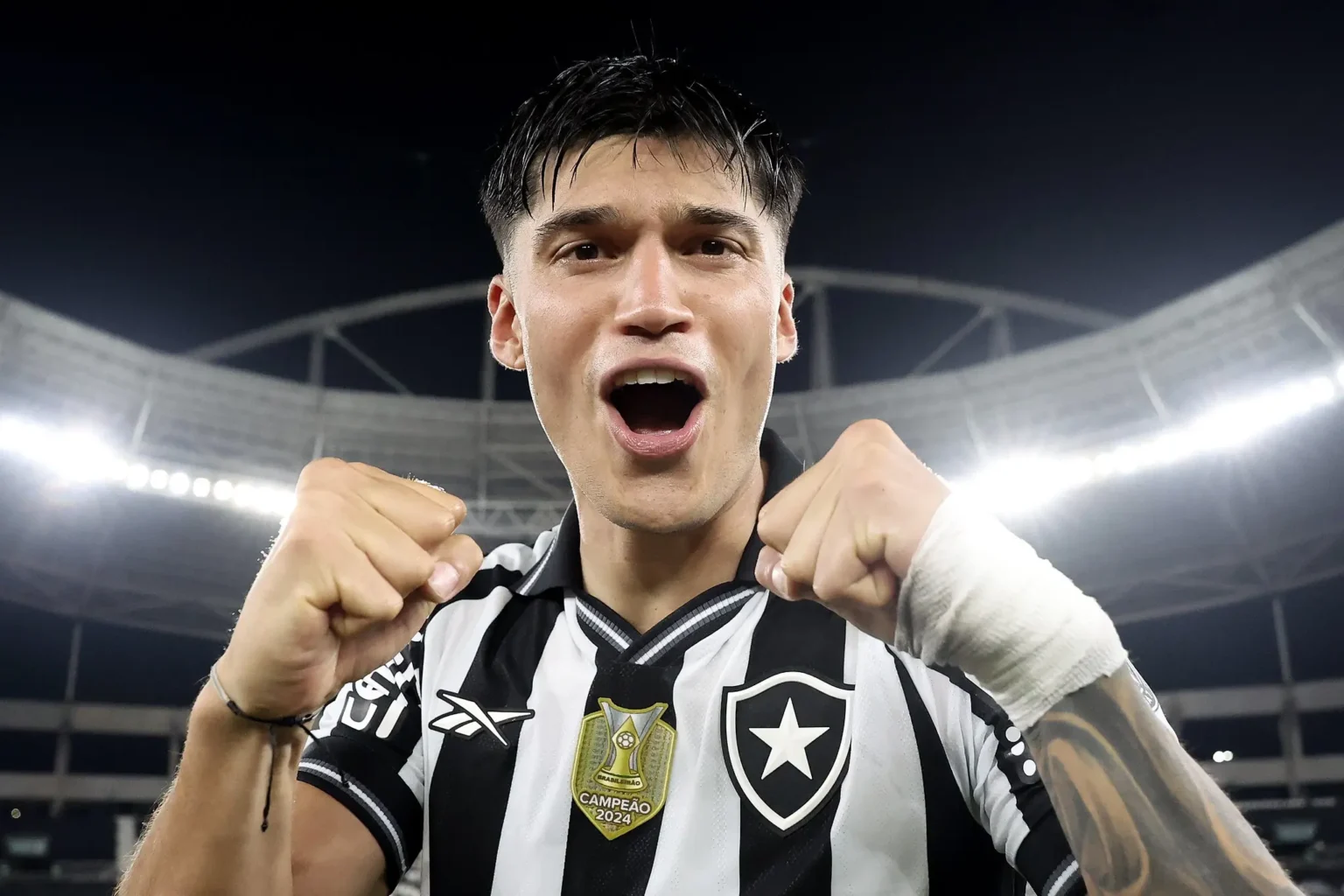 Correa Brilha e Lidera Vitória do Botafogo: "O Mais Importante da Equipe"