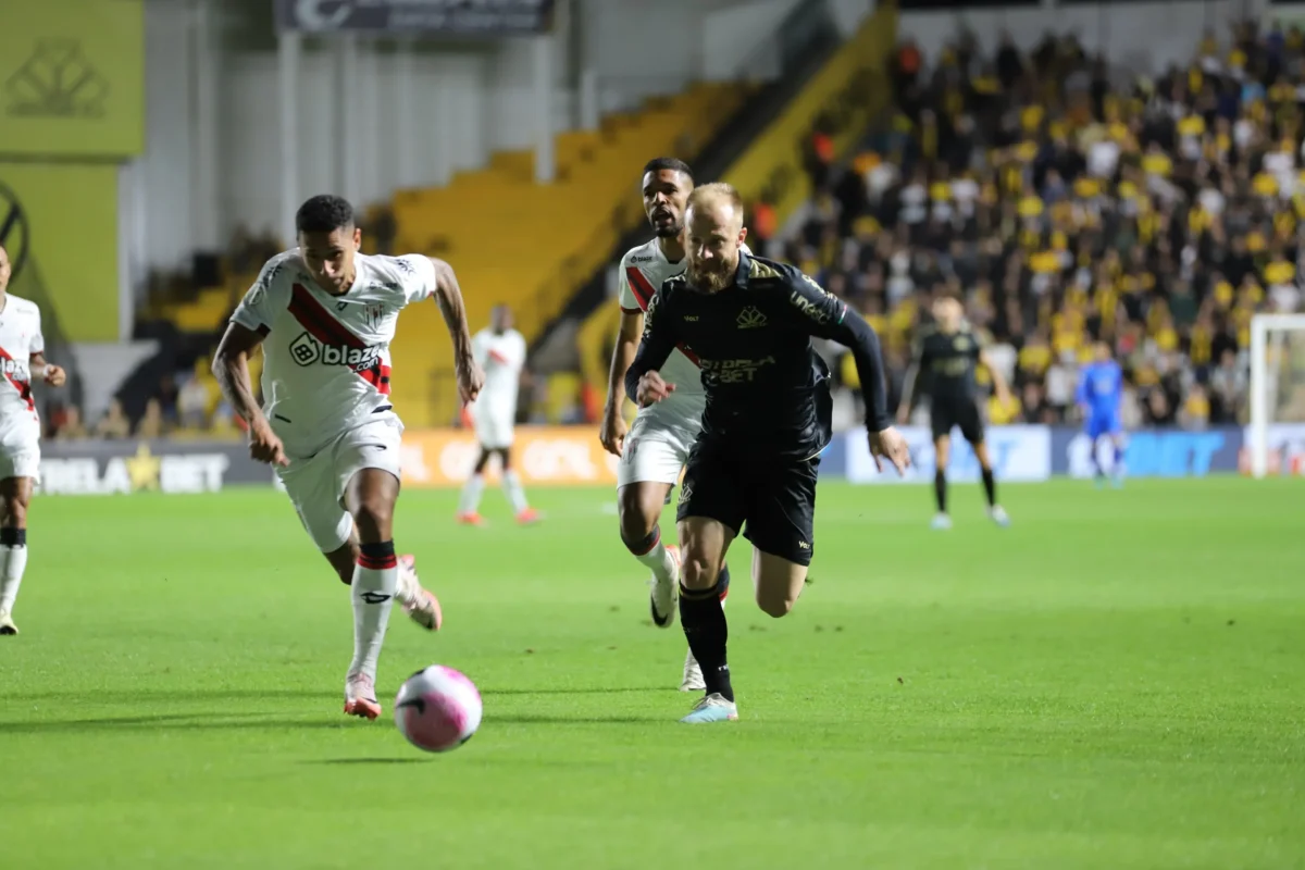 Criciúma e Atlético-GO: Retrospecto Equilibrado e Estatísticas do Confronto