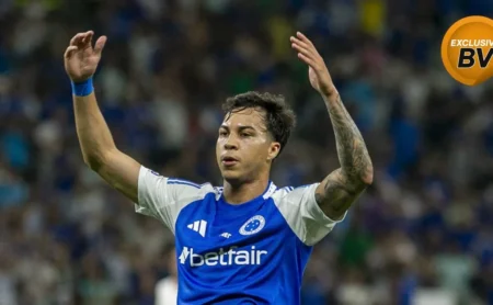 Cruzeiro: Confronto contra o G-7 vs. Z-4.