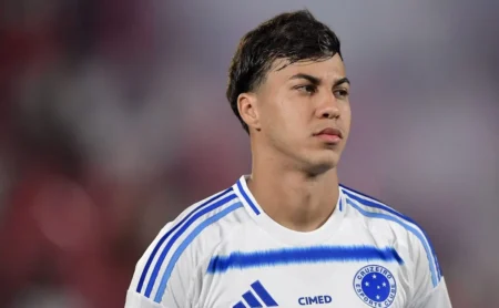 Cruzeiro: Oscilando no Brasileirão e buscando reação com Kaio Jorge em má fase