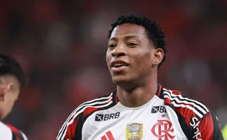 Cruzeiro Reprova Conduta Extracampo e Desiste da Contratação de Gonzalo Plata