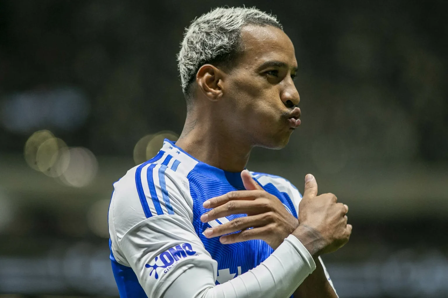 Cássio Elogia Matheus Pereira, Equipara-o a Arrascaeta e Renato Augusto e o Declara "Melhor do Brasil"