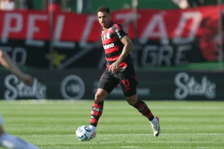 Danilo e Alex Sandro convocados para a Seleção desfalcarão o Flamengo; entenda o motivo