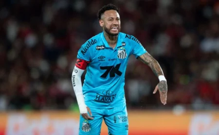 Desempenho e Números de Neymar em Retorno ao Santos Contra o Flamengo Desempenho e Números de Neymar em Retorno ao Santos Contra o Flamengo