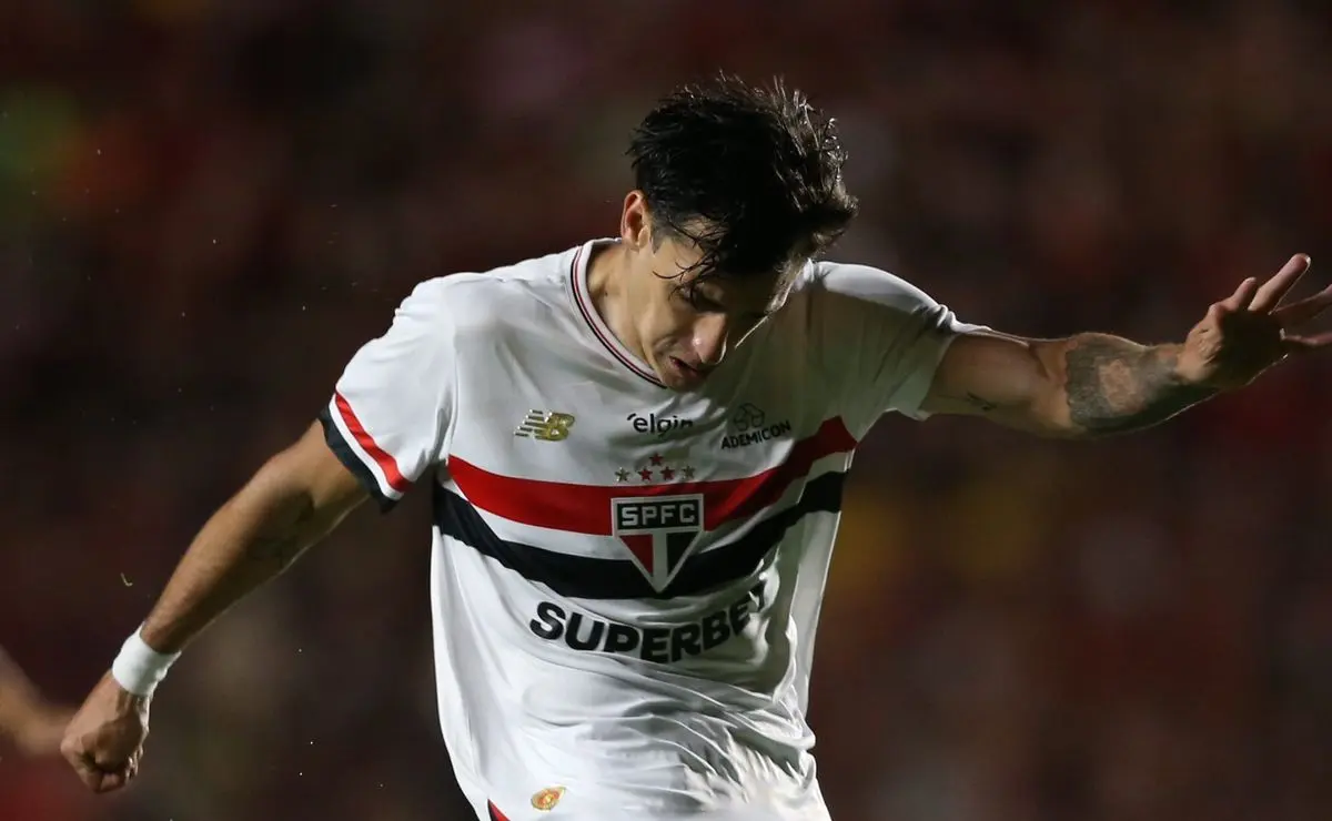 Dinenno em Avançadas Negociações com o Deportivo Cali, Sinalizando Saída do São Paulo Dinenno em Avançadas Negociações com o Deportivo Cali, Sinalizando Saída do São Paulo