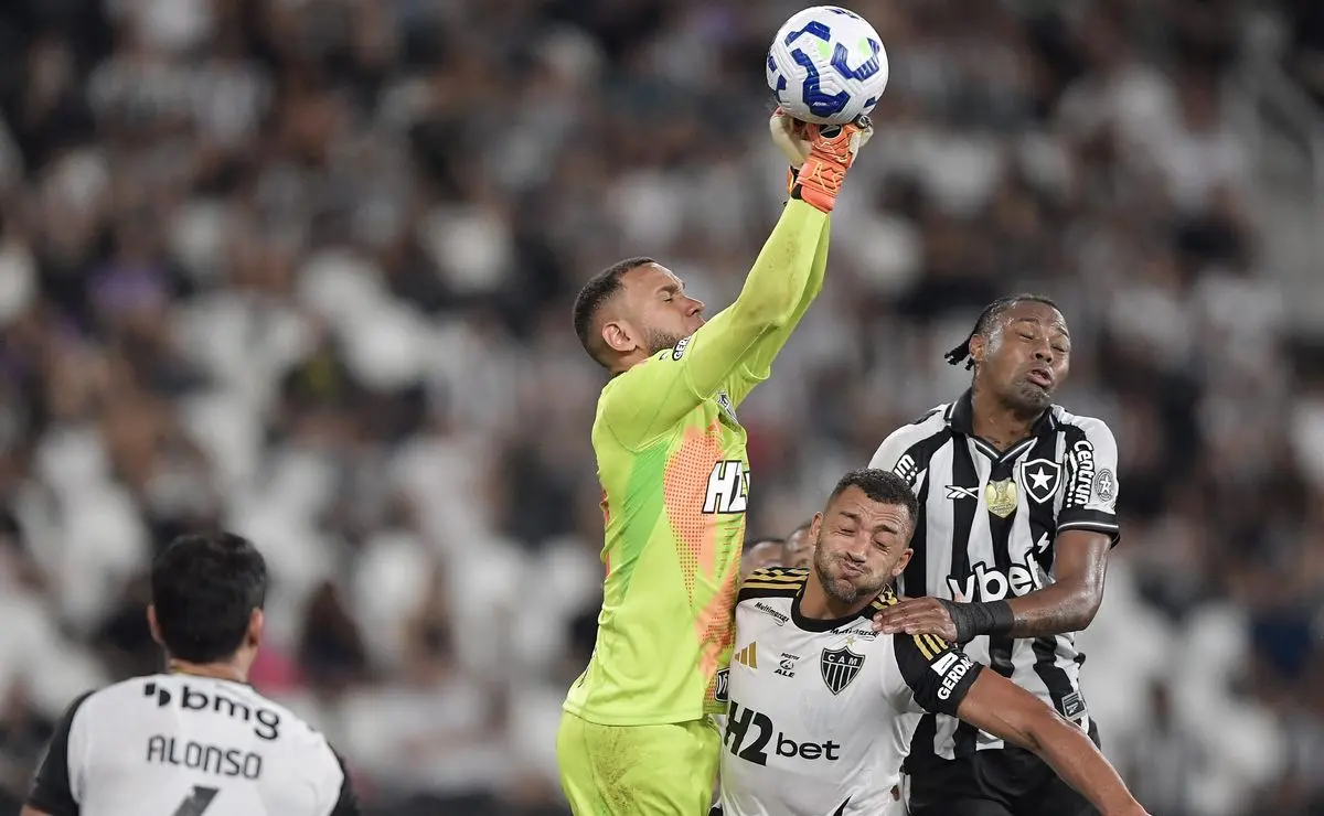 Everson, do Atlético-MG, Explica Derrota na Final da Libertadores contra o Botafogo: Sequência Negativa Everson, do Atlético-MG, Explica Derrota na Final da Libertadores contra o Botafogo: "Sequência Negativa"