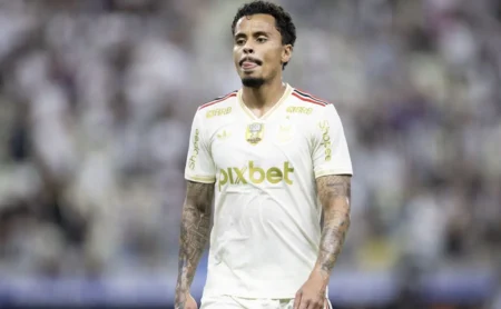 Flamengo cede Allan em troca e abre caminho para contratar Vitão do Inter