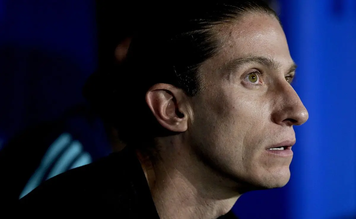 Flamengo: Clima de Final na Reunião Extraordinária e Pressão Rumo ao Brasileirão Flamengo: Clima de Final na Reunião Extraordinária e Pressão Rumo ao Brasileirão