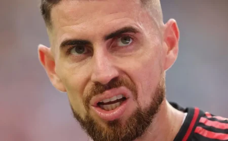 Flamengo X Sport: Torcida Questiona Ausências de Jorginho, Alex Sandro e Léo Ortiz em Meio a Desfalques