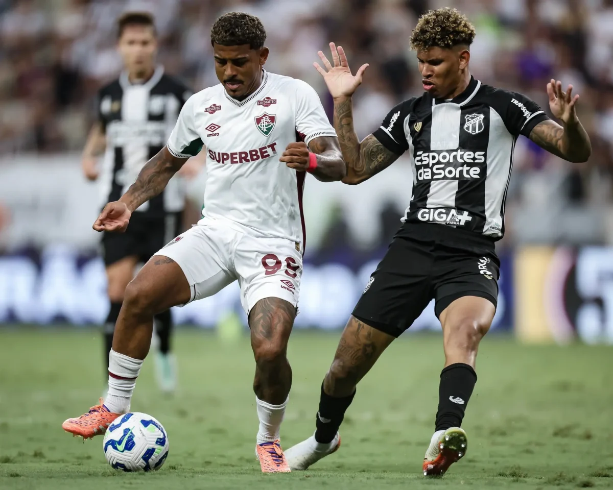 Fluminense Sofre com Criatividade e Defesa em Novo Deslize Fora de Casa