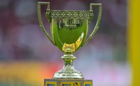 Fluminense avalia time principal no Carioca e pondera férias do elenco