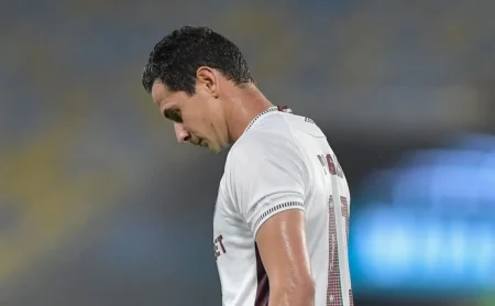 Ganso retoma atividades e almeja titularidade no Fluminense após lesão na panturrilha
