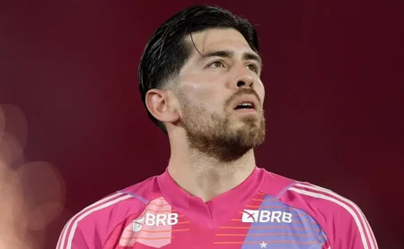 Grande Defesa de Rossi Evita Gol do Fluminense na Área Grande Defesa de Rossi Evita Gol do Fluminense na Área