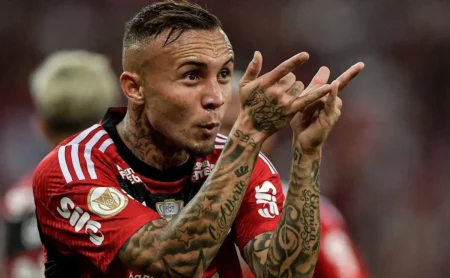 Grêmio mira Cebolinha para 2026; proposta de R$ 50 milhões ao Flamengo é o limite Grêmio mira Cebolinha para 2026; proposta de R$ 50 milhões ao Flamengo é o limite