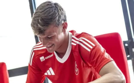 Inter Garante Fabrício Prado Diante de Interesse da Fiorentina Inter Garante Fabrício Prado Diante de Interesse da Fiorentina