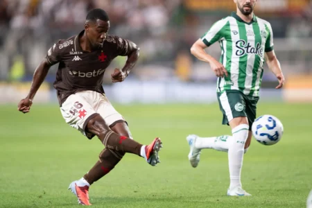Jogadores do Vasco falham em derrota antes de se apresentarem às seleções