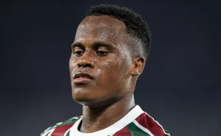 John Árias define futuro na Europa e desmente especulações de retorno, segundo Jorge Nicola