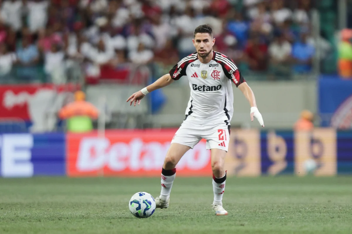 Jorginho é desfalque no Flamengo contra o Sport por lesão; confira os relacionados