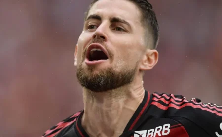 Jorginho no Flamengo rumo ao Fluminense: um sinal animador para Filipe Luís