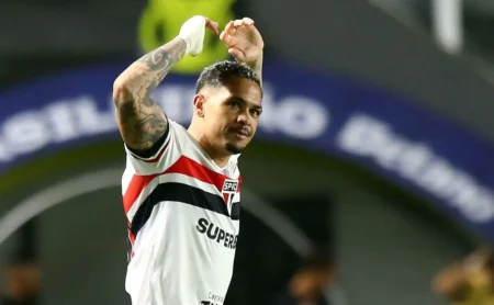 Luciano: O São Paulo é sua maior vítima, Flamengo vira recordista em seus gols Luciano: O São Paulo é sua maior vítima, Flamengo vira recordista em seus gols