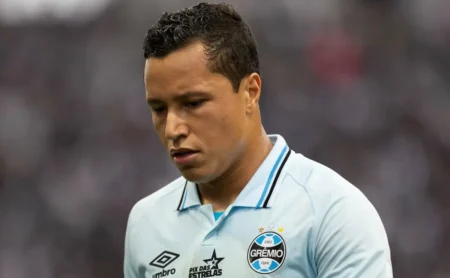 Marlon Lamenta Derrota para o Cruzeiro e Relembra Laços na Toca da Raposa