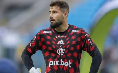 Matheus Cunha: Acerto com o Cruzeiro e Últimos Momentos no Flamengo Antes da Saída em 2026