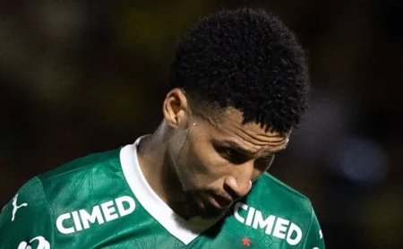 Murilo e Renzo López se desentendem em campo, Klaus intervém no primeiro tempo