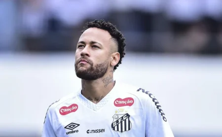 Neymar: Custo Assusta o Santos e Saída do Camisa 10 se Torna Iminente