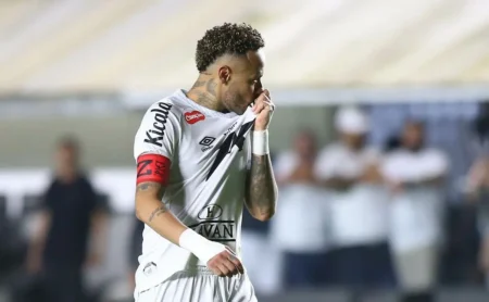 Neymar Livre, Próximo ao Gol e Decisivo: A Virada Tática do Santos Contra o Sport