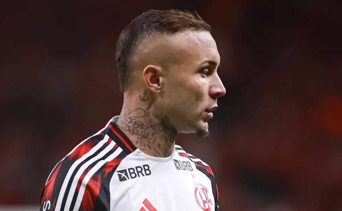 Odorico Roman não desiste de Cebolinha e mira centroavante do Flamengo para o Grêmio
