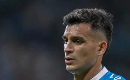 Odorico Roman Define Saídas do Grêmio: Meurer, Jemerson, Cristaldo, Kiko Olivera e Mais Seis Odorico Roman Define Saídas do Grêmio: Meurer, Jemerson, Cristaldo, Kiko Olivera e Mais Seis