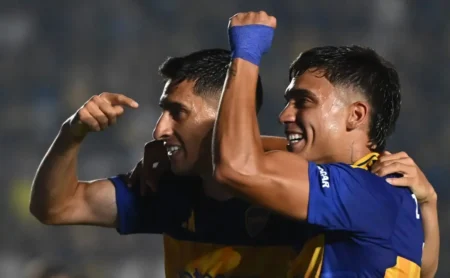 Palmeiras e Boca Juniors em Negociação por Troca: Facundo Torres por Exequiel Zeballos