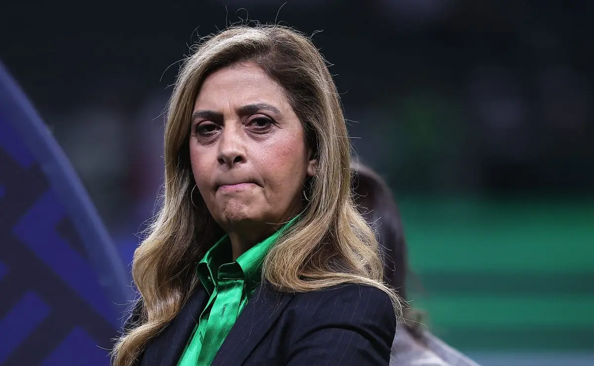 Palmeiras mantém silêncio oficial sobre caso Bruno Henrique, torcida repercute bastidores Palmeiras mantém silêncio oficial sobre caso Bruno Henrique, torcida repercute bastidores