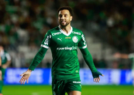 Palmeiras: Estratégia de Renovação Contra o Desgaste Emocional para Ampliar Liderança no Brasileiro