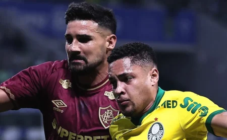 Palmeirenses: Falta de critério na punição de Vitor Roque em lance polêmico com Ignácio