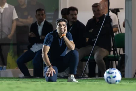 Postura do Palmeiras incomoda Abel, que elogia Mirassol: "Melhor em todos os níveis"
