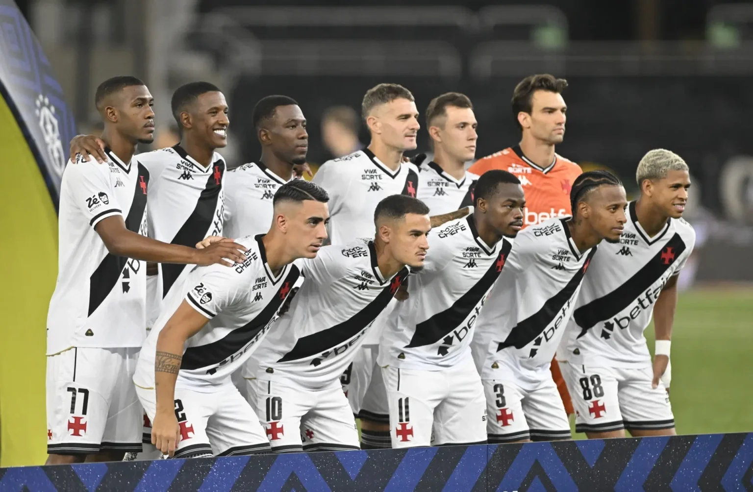 Prioridade do Vasco: Contratação de volante na próxima janela de transferências