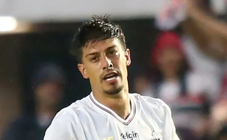 Rigoni Assume Titularidade no Ataque do São Paulo Contra o Fluminense Pós-Lesão de Luciano