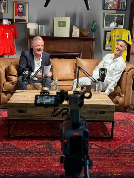 Ronaldo compara fortuna a Bola de Ouro e afirma: "Não sou obcecado por dinheiro"