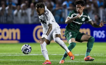 Santos exige explicações sobre confronto entre torcedores e PM no clássico contra o Palmeiras Santos exige explicações sobre confronto entre torcedores e PM no clássico contra o Palmeiras